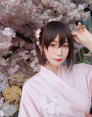 欧美大码巨胸_1080P高清完整版